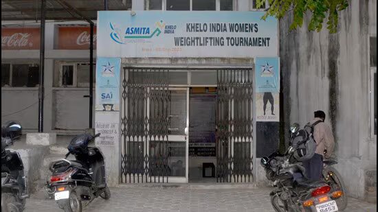 ਲੁਧਿਆਣਾ: ਰੱਖ ਬਾਗ ਵੇਟਲਿਫਟਿੰਗ ਸੁਵਿਧਾ ਮੁੜ ਸੁਰਜੀਤ ਹੋਣ ਦੀ ਉਡੀਕ ਕਰ ਰਹੀ ਹੈ