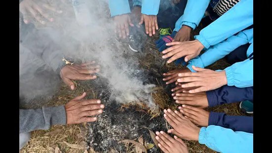 ਵੱਧ ਤੋਂ ਵੱਧ ਤਾਪਮਾਨ ਆਮ ਨਾਲੋਂ 5.9 ਡਿਗਰੀ ਸੈਲਸੀਅਸ ਹੇਠਾਂ ਡਿੱਗਣ ਕਾਰਨ ਲੁਧਿਆਣਾ ਲਗਾਤਾਰ ਕੰਬ ਰਿਹਾ ਹੈ