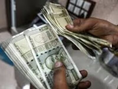 ਸ਼੍ਰੀਨਗਰ ਨਗਰ ਨਿਗਮ ਦੇ ਕਰਮਚਾਰੀ ਪਿਛਲੇ ਦੋ ਮਹੀਨਿਆਂ ਤੋਂ ਤਨਖਾਹਾਂ ਤੋਂ ਬਿਨਾਂ