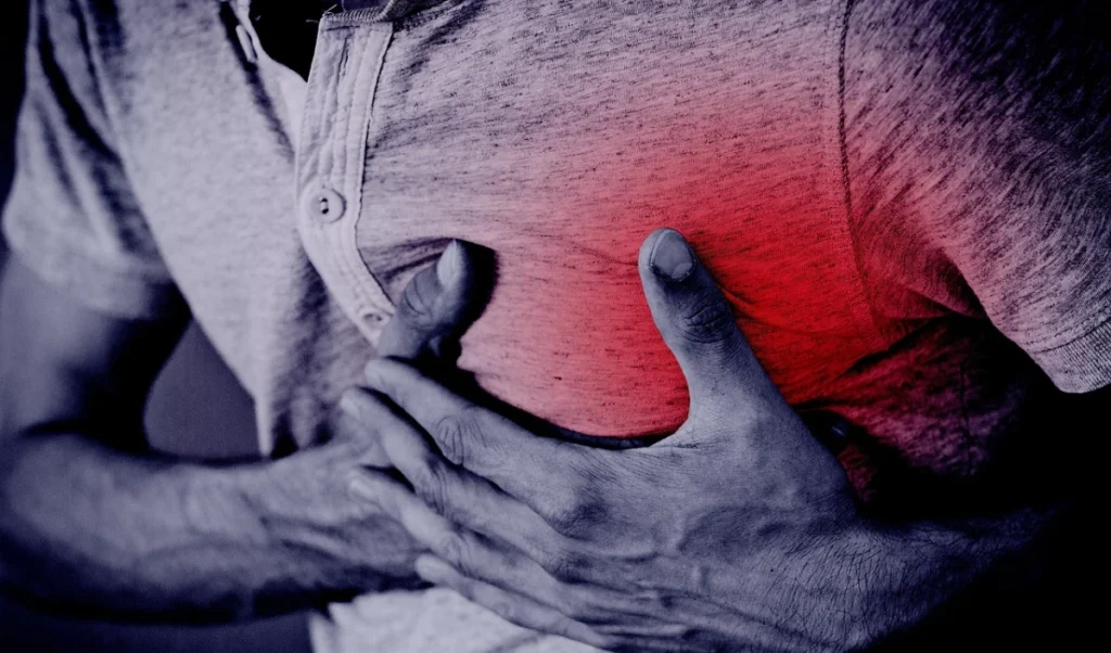 ਸਾਧਾਰਨ ਕੋਲੈਸਟ੍ਰੋਲ ਵਾਲੇ ਲੋਕਾਂ ਨੂੰ ਵੀ ਸਰਦੀਆਂ ‘ਚ ਦਿਲ ਦਾ ਦੌਰਾ ਪੈਣ ਦਾ ਖਤਰਾ, ਇਹ 4 ਗਲਤੀਆਂ ਮਹਿੰਗੀਆਂ ਸਾਬਤ ਹੋ ਸਕਦੀਆਂ ਹਨ।