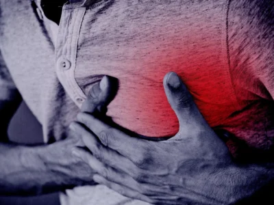 ਸਾਧਾਰਨ ਕੋਲੈਸਟ੍ਰੋਲ ਵਾਲੇ ਲੋਕਾਂ ਨੂੰ ਵੀ ਸਰਦੀਆਂ 'ਚ ਦਿਲ ਦਾ ਦੌਰਾ ਪੈਣ ਦਾ ਖਤਰਾ, ਇਹ 4 ਗਲਤੀਆਂ ਮਹਿੰਗੀਆਂ ਸਾਬਤ ਹੋ ਸਕਦੀਆਂ ਹਨ।