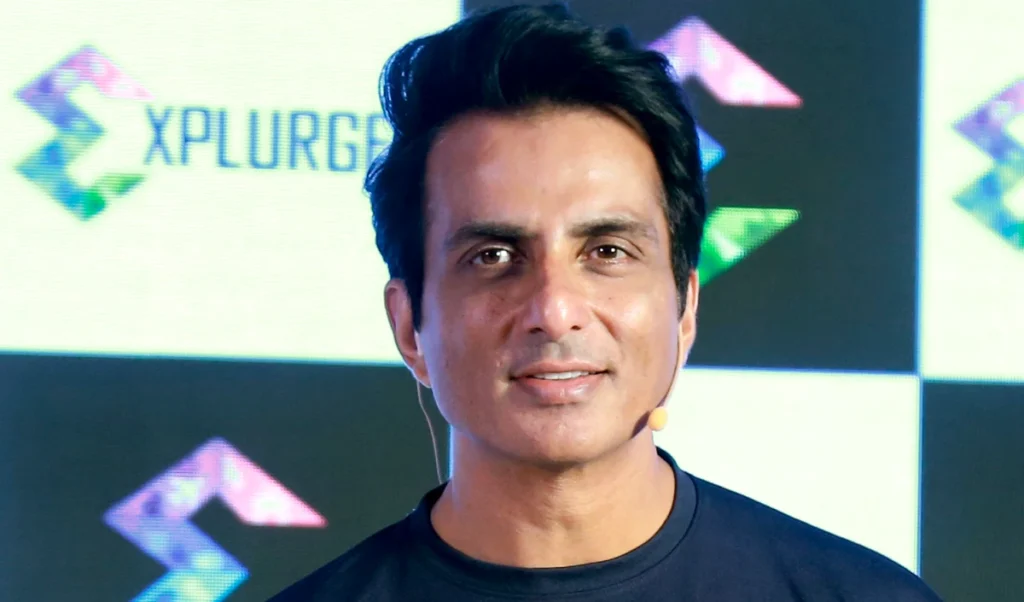 ਸੋਨੂੰ ਸੂਦ ਨੇ ਆਵਾਰਾ ਕੁੱਤਿਆਂ ਲਈ ਟੀਕਾਕਰਨ, ਨਸਬੰਦੀ ਦੀ ਕੀਤੀ ਅਪੀਲ, ਕਿਹਾ- ਦਿਆਲਤਾ ਦੀ ਚੋਣ ਕਰੋ