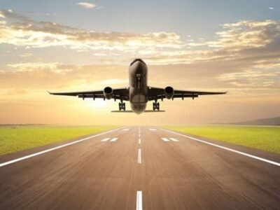 DGCA ਨੇ ਟਿਕਟ ਰਿਫੰਡ ਦੇ ਨਿਯਮਾਂ ਨੂੰ ਕੀਤਾ ਸੋਧ: ਬੁਕਿੰਗ ਦੇ 48 ਘੰਟਿਆਂ ਦੇ ਅੰਦਰ ਤੁਹਾਨੂੰ ਬਦਲਾਅ ਲਈ ਵਾਧੂ ਖਰਚੇ ਦਾ ਭੁਗਤਾਨ ਕਰਨ ਦੀ ਲੋੜ ਨਹੀਂ ਹੈ