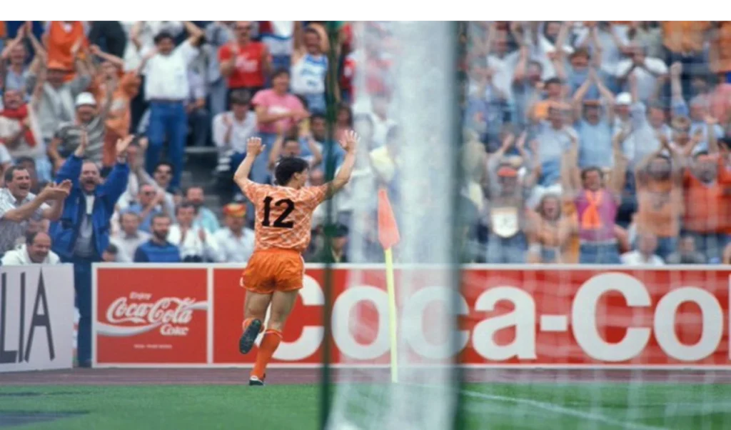 ISL 12 ਨੂੰ ਹਰੀ ਝੰਡੀ ਮਿਲੀ, ਪਰ ਫਿਟਨੈਸ ਕੋਚ ‘ਤੇ ਕਲੱਬਾਂ ਦੀਆਂ ਮੰਗਾਂ ਨੇ ਹੰਗਾਮਾ ਕੀਤਾ।