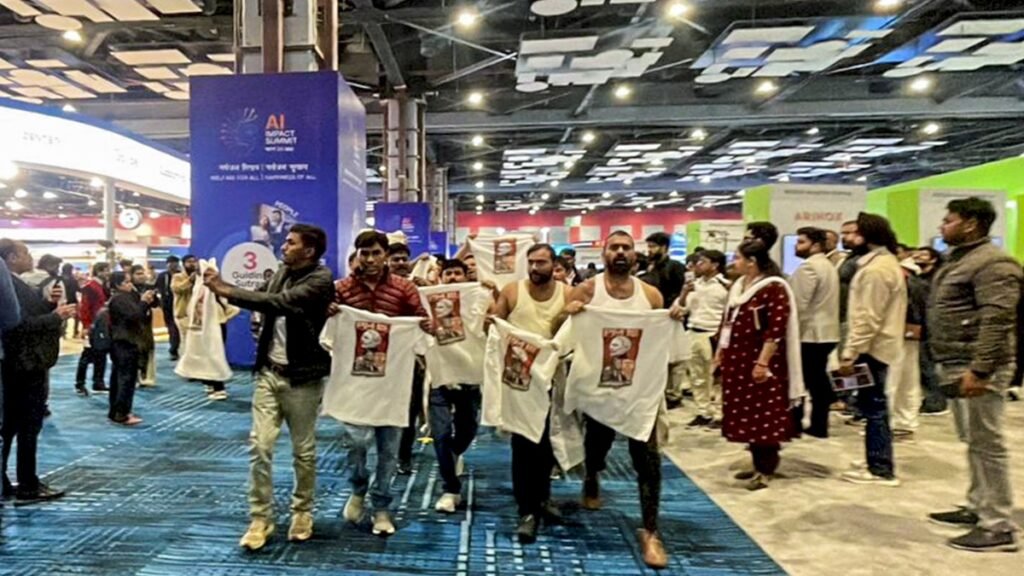 IT ਸੰਮੇਲਨ ‘ਤੇ ਯੂਥ ਕਾਂਗਰਸ ਦਾ ਵਿਰੋਧ: 15 ਵੀਡੀਓ ਕਲਿੱਪਾਂ ਦੇ ਆਧਾਰ ‘ਤੇ ਹੋਰ ਪ੍ਰਦਰਸ਼ਨਕਾਰੀਆਂ ਨੂੰ ਲੱਭਣ ਲਈ ਛਾਪੇਮਾਰੀ ਜਾਰੀ