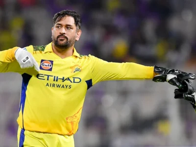 ODI ਵਿਸ਼ਵ ਕੱਪ 2027 | ਰੋਹਿਤ ਸ਼ਰਮਾ-ਵਿਰਾਟ ਕੋਹਲੀ ਦੇ ਭਵਿੱਖ 'ਤੇ MS ਧੋਨੀ ਦਾ ਵੱਡਾ ਬਿਆਨ, ਕਿਹਾ- 'ਉਨ੍ਹਾਂ ਨੂੰ ਕੋਈ ਨਹੀਂ ਦੱਸ ਸਕਦਾ ਕਿ...'