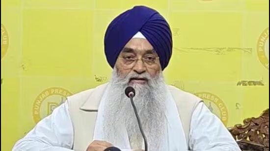 SGPC ਬਾਦਲ ਪਰਿਵਾਰ ਦੇ ਕਬਜੇ ਤੋਂ ਮੁਕਤ: ਹਰਿਮੰਦਰ ਸਾਹਿਬ ਦੇ ਹੈੱਡ ਗ੍ਰੰਥੀ