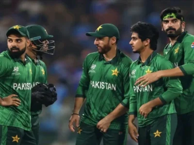 T20 World Cup: ਭਾਰਤ ਤੋਂ ਹਾਰ ਤੋਂ ਬਾਅਦ ਪਾਕਿਸਤਾਨ 'ਚ ਗੁੱਸਾ, ਪ੍ਰਸ਼ੰਸਕਾਂ ਨੇ ਟੀਮ 'ਤੇ ਚੁੱਕੇ ਸਵਾਲ