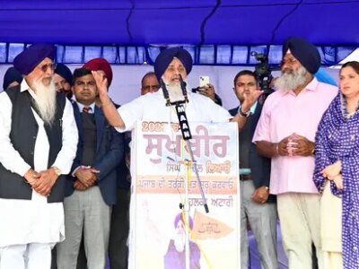 ਅਟਾਰੀ ਰੈਲੀ: ਸੁਖਬੀਰ ਨੇ ਸਰਹੱਦੀ ਪੱਟੀ ਵਿੱਚ ਵਿਸ਼ੇਸ਼ ਉਦਯੋਗਿਕ ਜ਼ੋਨ ਬਣਾਉਣ ਦਾ ਕੀਤਾ ਵਾਅਦਾ