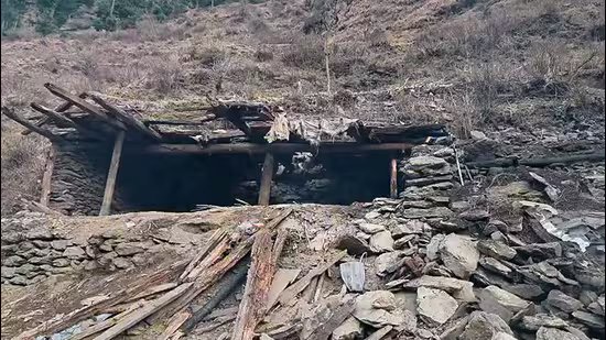 ਅੱਤਵਾਦੀ ਨੈਟਵਰਕ ਨੂੰ ਵੱਡਾ ਝਟਕਾ: ਕਿਸ਼ਤਵਾੜ ਵਿੱਚ 326 ਦਿਨਾਂ ਦੀ ਭਾਲ ਤੋਂ ਬਾਅਦ ਫੌਜ ਖਤਮ ਹੋਈ