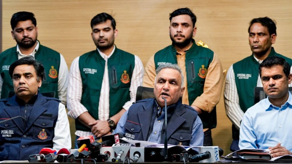 ਅੱਤਵਾਦੀ ਫੰਡਿੰਗ, ਪੋਸਟਰ ਡਰਾਈਵ ਅਤੇ ਬੰਗਲਾਦੇਸ਼ ਲਿੰਕ: ਲਸ਼ਕਰ ਮਾਡਿਊਲ ਵਿੱਚ ਦਿੱਲੀ ਪੁਲਿਸ ਦੇ ਵੱਡੇ ਖੁਲਾਸੇ