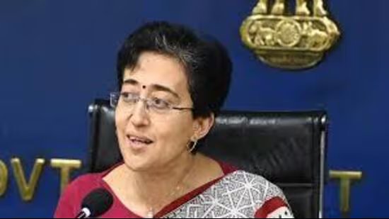 ਆਤਿਸ਼ੀ ਦੀ ਵੀਡੀਓ ਰੋਅ: ਦਿੱਲੀ ਵਿਧਾਨ ਸਭਾ ਨੇ ਫਿਰ ਪੰਜਾਬ ਅਧਿਕਾਰੀਆਂ ਤੋਂ ਕੇਸ ਦੇ ਦਸਤਾਵੇਜ਼ ਮੰਗੇ