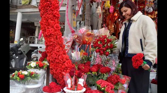 ਇਹ ਵੈਲੇਨਟਾਈਨ ਡੇ, ਟ੍ਰਾਈਸਿਟੀ ਸਿੰਗਲਜ਼ ਲਈ ਵੀ ਜਗ੍ਹਾ ਬਣਾਉਂਦਾ ਹੈ