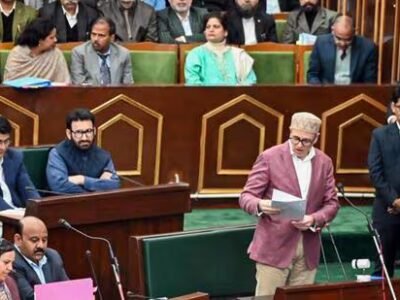 ਉਮਰ ਅਬਦੁੱਲਾ ਨੇ ਜੰਮੂ-ਕਸ਼ਮੀਰ ਦਾ ਬਜਟ ਪੇਸ਼ ਕੀਤਾ, ਵਿਕਾਸ, ਭਲਾਈ 'ਤੇ ਧਿਆਨ ਦਿੱਤਾ