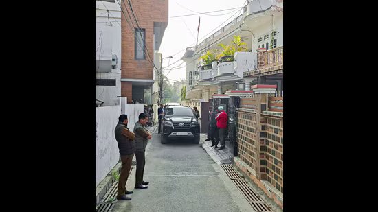 ਏਸੀਬੀ ਨੇ ਜੰਮੂ ਵਿੱਚ ਜੰਮੂ-ਕਸ਼ਮੀਰ ਦੇ ਉਪ ਮੁੱਖ ਮੰਤਰੀ ਦੇ ਭਰਾ ਦੇ ਘਰ ਦੀ ਤਲਾਸ਼ੀ ਲਈ