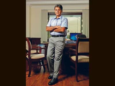 ਐਮਪੀ ਮਨੀਸ਼ ਤਿਵਾੜੀ ਨੇ ਚੰਡੀਗੜ੍ਹ ਦੀ ਤਕਨੀਕੀ ਸਮਰੱਥਾ 'ਤੇ ਸਵਾਲ ਉਠਾਏ ਕਿਉਂਕਿ ਫਾਸਟੈਗ ਪਾਰਕਿੰਗ ਯੋਜਨਾ ਨੂੰ ਅਮਲੀ ਰੂਪ ਦੇਣ ਵਿੱਚ ਅਸਫਲ ਰਿਹਾ