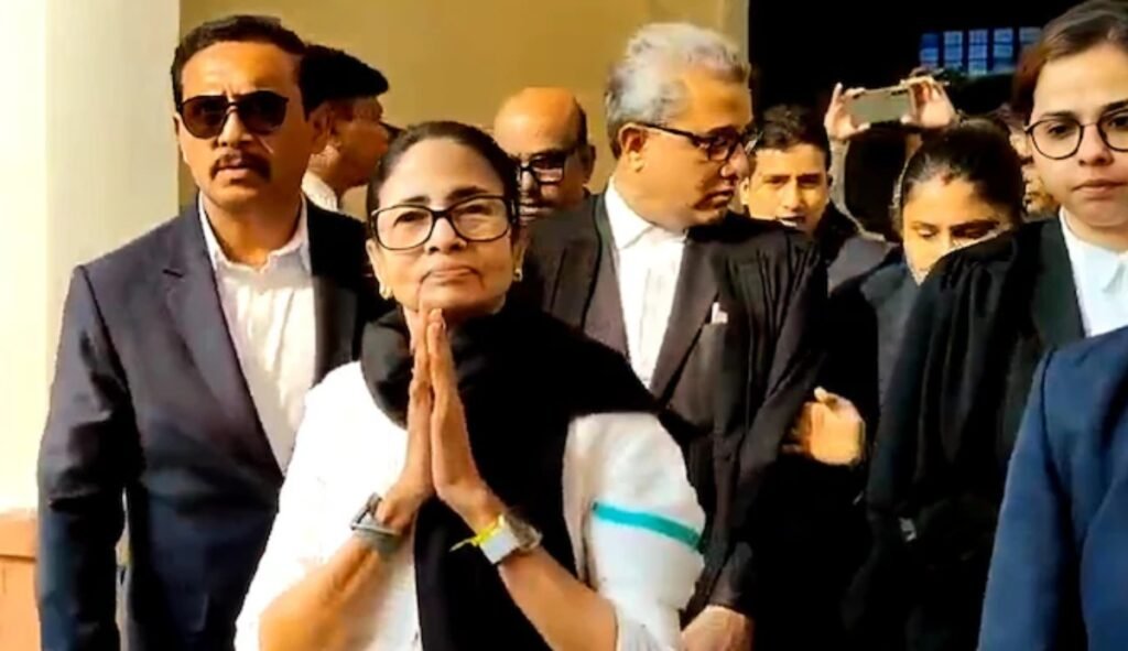 ‘ਕਾਨੂੰਨੀ ਤੌਰ ‘ਤੇ ਅਸਮਰੱਥ’: ਸੁਪਰੀਮ ਕੋਰਟ ਵਿੱਚ ਪਟੀਸ਼ਨ SIR ਮਾਮਲੇ ਵਿੱਚ ਮਮਤਾ ਬੈਨਰਜੀ ਦੀ ਨਿੱਜੀ ਹਾਜ਼ਰੀ ‘ਤੇ ਸਵਾਲ