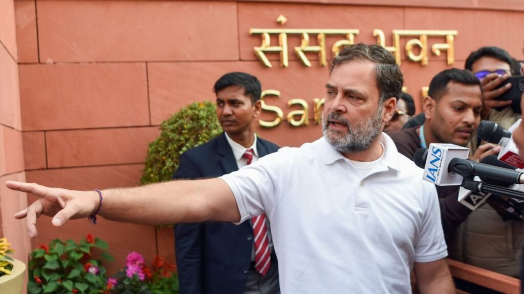 ‘ਕਿਸਾਨ ਸਪੱਸ਼ਟਤਾ ਦੇ ਹੱਕਦਾਰ ਹਨ’: ਰਾਹੁਲ ਗਾਂਧੀ ਨੇ ਭਾਰਤ-ਅਮਰੀਕਾ ਵਪਾਰ ਸੌਦੇ ‘ਤੇ ਸਰਕਾਰ ਵਿਰੁੱਧ ਭੜਾਸ ਕੱਢੀ, 5 ਸਵਾਲ ਉਠਾਏ