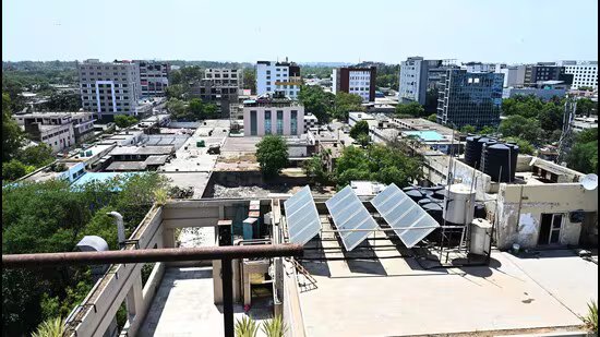 ਚੰਡੀਗੜ੍ਹ: ਉਦਯੋਗਿਕ ਖੇਤਰਾਂ ਵਿੱਚ ਐਫਏਆਰ ਦੁੱਗਣੀ ਕਰਨ ਦੇ ਬਲੂਪ੍ਰਿੰਟ ਨੂੰ ਪੈਨਲ ਦੀ ਮਨਜ਼ੂਰੀ ਮਿਲ ਗਈ ਹੈ