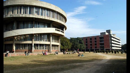 ਚੰਡੀਗੜ੍ਹ: ਐਸਓਪੀ ਭੰਬਲਭੂਸੇ ਨੇ ਪੀਯੂ ਫੈਸਟ ਕੈਲੰਡਰ ਨੂੰ ਅਨਿਸ਼ਚਿਤ ਬਣਾਇਆ ਹੋਇਆ ਹੈ