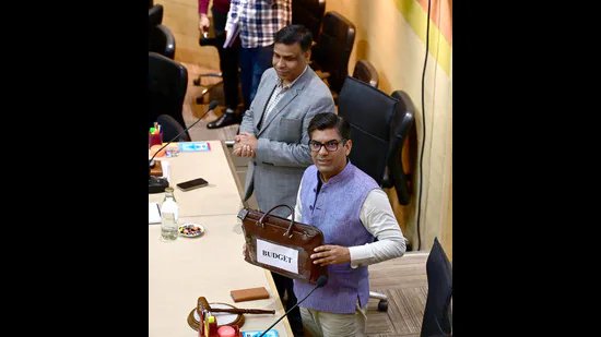 ਚੰਡੀਗੜ੍ਹ: ਚੋਣ ਸਾਲ ਵਿੱਚ, ਨਗਰ ਨਿਗਮ ਦਾ ਬਜਟ ਸੜਕਾਂ ਦੇ ਬੁਨਿਆਦੀ ਢਾਂਚੇ, ਪਾਣੀ ਦੀ ਸਪਲਾਈ ‘ਤੇ ਕੇਂਦਰਿਤ ਹੈ