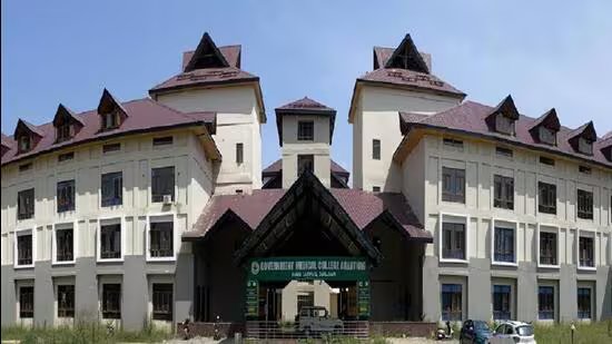 ਜੰਮੂ ਅਤੇ ਕਸ਼ਮੀਰ: GMC ਅਨੰਤਨਾਗ ਨੂੰ 3 ਸੁਪਰ-ਸਪੈਸ਼ਲਿਟੀ ਕਾਰਡੀਓਲੋਜੀ ਸੀਟਾਂ ਮਿਲੀਆਂ, ਦੇਸ਼ ਦੇ ਨਵੇਂ ਮੈਡੀਕਲ ਕਾਲਜਾਂ ਵਿੱਚੋਂ ਪਹਿਲੀ