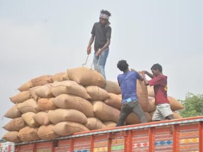 ਝੋਨੇ ਦੀ ਖਰੀਦ 'ਚ ਭੂਤ, ਫਰਜ਼ੀ ਗੇਟ ਪਾਸ ਕਰੋੜਾਂ ਦੇ ਘਪਲੇ ਦੀ ਚਪੇਟ 'ਚ; 25 ਰੱਖੀ ਗਈ