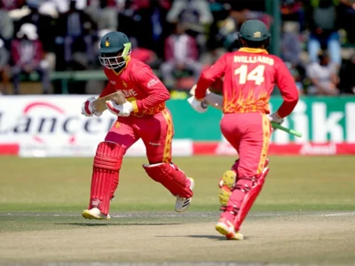 ਟੀ-20 ਵਿਸ਼ਵ ਕੱਪ 2026 'ਚ ਵੱਡਾ ਹੰਗਾਮਾ! ਜ਼ਿੰਬਾਬਵੇ ਨੇ ਕੰਗਾਰੂਆਂ ਨੂੰ ਹਰਾਇਆ, ਆਸਟ੍ਰੇਲੀਆ ਨੂੰ 23 ਦੌੜਾਂ ਨਾਲ ਹਰਾਇਆ