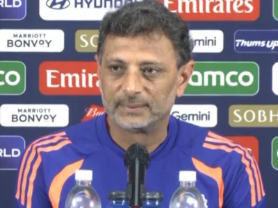 ਟੀ-20 ਵਿਸ਼ਵ ਕੱਪ 'ਚ ਟੀਮ ਇੰਡੀਆ ਦੀ ਫਲਾਪ ਬੱਲੇਬਾਜ਼ੀ 'ਤੇ ਕੋਚ ਸਿਤਾਂਸ਼ੂ ਕੋਟਕ ਦਾ ਬਿਆਨ, 'ਸਾਨੂੰ ਸਕਾਰਾਤਮਕ ਰਹਿਣਾ ਹੋਵੇਗਾ'