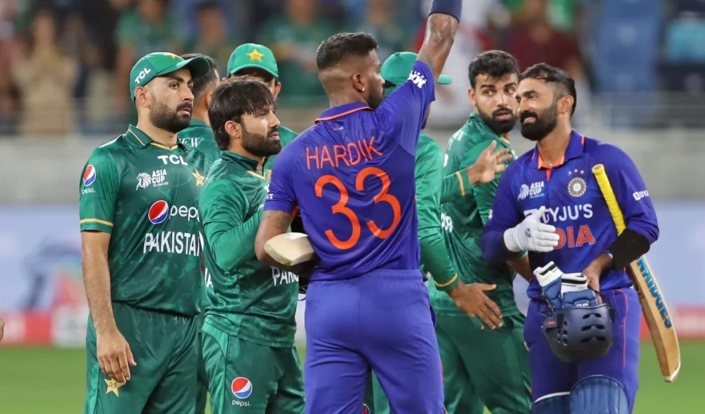 ਟੀ-20 ਵਿਸ਼ਵ ਕੱਪ | ‘ਭਾਰਤ ਵਿਰੁੱਧ ਬਾਈਕਾਟ, ਪਰ ਫਾਈਨਲ ਦਾ ਕੀ?’ ਸਾਬਕਾ ਕ੍ਰਿਕਟਰਾਂ ਨੇ ਪਾਕਿਸਤਾਨ ਦੇ ਰੁਖ ‘ਤੇ ਸਵਾਲ ਚੁੱਕੇ ਹਨ