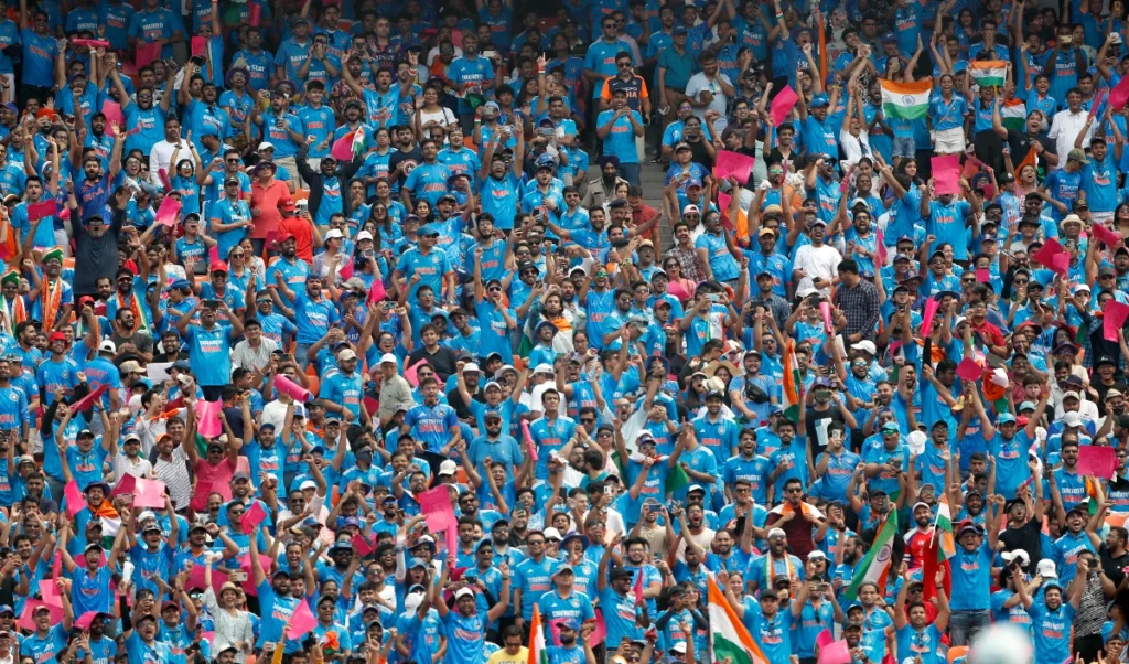 ਟੀ-20 ਵਿਸ਼ਵ ਕੱਪ ਮੈਗਾ ਮੈਚ: ਭਾਰਤ-ਪਾਕਿਸਤਾਨ ਮੁਕਾਬਲੇ ਤੋਂ ਪਹਿਲਾਂ ਪ੍ਰਸ਼ੰਸਕਾਂ ਦਾ ਉਤਸ਼ਾਹ, ਕਿਹਾ- ਜਿੱਤ ਪੱਕੀ