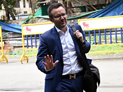 ਟੀਮ ਇੰਡੀਆ ਹੱਥੋਂ ਹਾਰ ਤੋਂ ਬਾਅਦ ਪਾਕਿਸਤਾਨ ਦੇ ਡਰੈਸਿੰਗ ਰੂਮ 'ਚ ਮਾਤਮ, ਕੋਚ ਮਾਈਕ ਹੇਸਨ ਨੇ ਖੋਲ੍ਹੇ ਹਰ ਰਾਜ਼