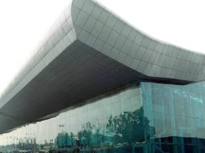 ਧੁੰਦ, ਪਾਕਿ ਹਵਾਈ ਖੇਤਰ 'ਤੇ ਪਾਬੰਦੀ: ਅੰਮ੍ਰਿਤਸਰ ਹਵਾਈ ਅੱਡੇ 'ਤੇ ਦਸੰਬਰ ਮਹੀਨੇ ਦੀ ਗਿਣਤੀ 'ਚ 21% ਦੀ ਗਿਰਾਵਟ