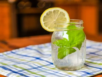 ਬਲੱਡ ਪਿਊਰੀਫਾਇਰ: ਸਿਹਤਮੰਦ ਜੀਵਨ ਲਈ ਖੂਨ ਸ਼ੁੱਧ ਕਰਨਾ ਕਿਉਂ ਜ਼ਰੂਰੀ ਹੈ, ਜਾਣੋ ਮਾਹਰਾਂ ਤੋਂ ਇਹ ਸਭ ਤੋਂ ਪ੍ਰਭਾਵਸ਼ਾਲੀ ਕੁਦਰਤੀ ਉਪਚਾਰ।