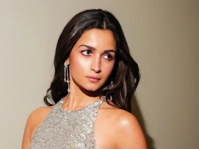 ਬਾਫਟਾ 2026 | ਆਲੀਆ ਭੱਟ ਨੇ 'ਨਮਸਤੇ' ਨਾਲ ਜਿੱਤਿਆ ਦੁਨੀਆ ਦਾ ਦਿਲ, ਹਾਲੀਵੁੱਡ ਦੇ ਦਿੱਗਜਾਂ 'ਚ ਫੈਲਾਇਆ ਭਾਰਤੀ ਰੰਗ!