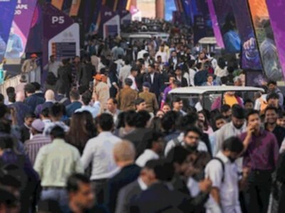 ਭਾਰਤ ਮੰਡਪਮ ਵਿਖੇ AI ਸੰਮੇਲਨ ਤੋਂ ਪਹਿਨਣਯੋਗ ਉਪਕਰਣ ਚੋਰੀ ਕਰਨ ਦੇ ਦੋਸ਼ ਵਿੱਚ ਦੋ ਠੇਕੇ ਵਾਲੇ ਸਟਾਫ ਨੂੰ ਗ੍ਰਿਫਤਾਰ ਕੀਤਾ ਗਿਆ ਹੈ