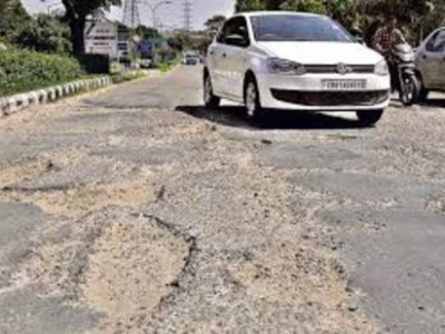 ਮਨੁੱਖੀ ਅਧਿਕਾਰ ਸੰਗਠਨ ਨੇ ਪੰਚਕੂਲਾ ਦੀਆਂ ਮਾੜੀਆਂ ਸੜਕਾਂ, ਸ਼ਹਿਰੀ ਖਾਮੀਆਂ ਬਾਰੇ ਰਿਪੋਰਟ ਮੰਗੀ