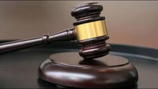 ਮੁਆਵਜ਼ਾ ਦੇਣ ਵਾਲੇ ਦਰੱਖਤ ਹਟਾਉਣ ਵਾਲੀਆਂ ਥਾਵਾਂ ਤੋਂ ਦੂਰ ਕਿਉਂ ਲਗਾਏ ਜਾ ਰਹੇ ਹਨ: ਹਾਈਕੋਰਟ ਨੇ ਪੰਜਾਬ ਦੇ ਸਵਾਲ ਕੀਤੇ