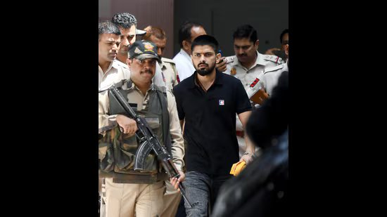 ਲਾਰੈਂਸ ਬਿਸ਼ਨੋਈ ਬਰੀ, 2019 ਚੰਡੀਗੜ੍ਹ ਰੀਅਲਟਰ ਕਤਲ ਕੇਸ 'ਚ 3 ਦੋਸ਼ੀ ਕਰਾਰ