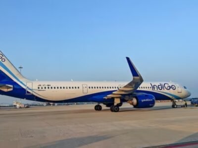 ਲਿਪਸਟਿਕ ਨਾਲ ਲਿਖੀ ਬੰਬ ਦੀ ਧਮਕੀ, ਡਿਬਰੂਗੜ੍ਹ-ਕੋਲਕਾਤਾ ਇੰਡੀਗੋ ਫਲਾਈਟ ਦੀ ਐਮਰਜੈਂਸੀ ਲੈਂਡਿੰਗ