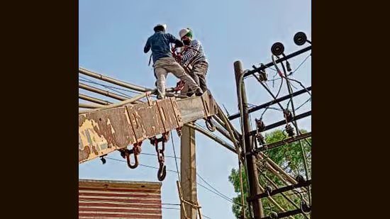 ਲੁਧਿਆਣਾ: 100 ਕਰੋੜ ਰੁਪਏ ਦੀ, PSPCL ਦੀ ਬੁਨਿਆਦੀ ਯੋਜਨਾ ਇੱਕ ਸਾਲ ਵਿੱਚ ਆਊਟੇਜ ਨੂੰ ਰੋਕਣ ਲਈ ਨਜ਼ਰਾਂ ਰੱਖਦੀ ਹੈ