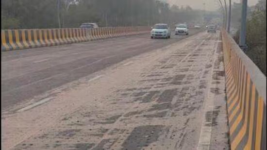 ਲੁਧਿਆਣਾ: 15 ਕਿਲੋਮੀਟਰ ਦੇ ਨੈੱਟਵਰਕ ਦੇ ਤੌਰ ‘ਤੇ ਕਾਰਡਾਂ ‘ਤੇ ਮੁੱਖ ਸੜਕਾਂ ਨੂੰ 162 ਕਰੋੜ ਰੁਪਏ ਦਾ ਫੇਸਲਿਫਟ ਮਿਲੇਗਾ