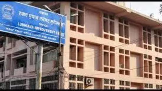 ਲੁਧਿਆਣਾ: MIG, HIG ਫਲੈਟਾਂ ਨੂੰ ਵੇਚਣ ਲਈ LIT ਦੀ ਆਲੋਚਨਾ