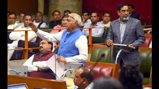 ਹਰਿਆਣਾ ਦਾ ਬਜਟ ਸੈਸ਼ਨ: ਸਦਨ ‘ਚ ਰੌਲਾ-ਰੱਪਾ ਦੇਖ ਕੇ ਕਾਂਗਰਸ ਨੇ ਵਾਕਆਊਟ ਕੀਤਾ