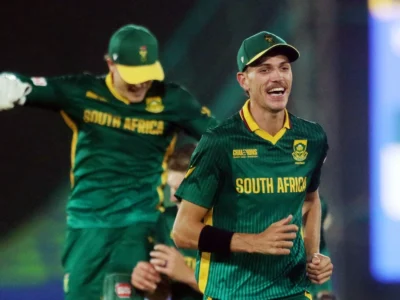 ਹਾਈਲਾਈਟ ਦੱਖਣੀ ਅਫਰੀਕਾ ਬਨਾਮ ਅਫਗਾਨਿਸਤਾਨ ਟੀ-20 ਵਿਸ਼ਵ ਕੱਪ | ਡਬਲ ਸੁਪਰ ਓਵਰ 'ਚ ਦੱਖਣੀ ਅਫਰੀਕਾ ਦੀ ਇਤਿਹਾਸਕ ਜਿੱਤ, ਇਹ ਹਨ ਮੈਚ ਦੇ ਵੱਡੇ ਅੰਕ-