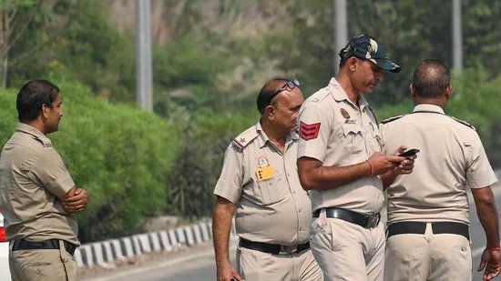 15 ਸਾਲਾ ਲੜਕੇ ਵੱਲੋਂ ਨਾਬਾਲਗ ਲੜਕੀ ਨਾਲ ਬਲਾਤਕਾਰ ਤੋਂ ਬਾਅਦ ਬਿਲਾਸਪੁਰ ‘ਚ ਤਣਾਅ; ਗ੍ਰਿਫਤਾਰ