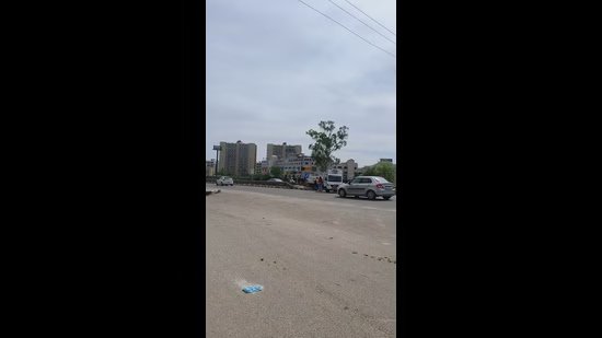 93 ‘ਤੇ, ਮੋਹਾਲੀ ਵਿੱਚ ਕਾਲੇ ਧੱਬੇ ਚੜ੍ਹੇ, ਝੰਡੇ ਦਾ ਅਧਿਐਨ