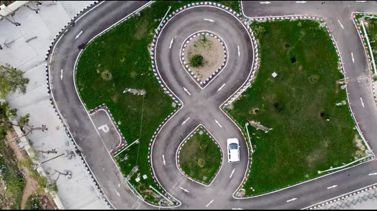 ਏਆਈ ਨਿਗਰਾਨੀ ਦੇ ਤਹਿਤ, ਮੋਹਾਲੀ ਵਿੱਚ ਡਰਾਈਵਿੰਗ ਲਾਇਸੈਂਸ ਦੇ ਟੈਸਟ ਸਖਤ ਗੇਅਰ ਵਿੱਚ ਤਬਦੀਲ ਹੋ ਗਏ ਹਨ