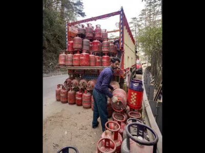 ਐਲਪੀਜੀ ਰਾਸ਼ਨਿੰਗ ਹਰ ਘਰ ਨੂੰ ਮਾਰ ਸਕਦੀ ਹੈ, HP ਵਿੱਚ ਸੈਰ-ਸਪਾਟਾ: ਨੇਗੀ