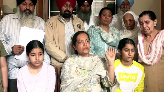 ਪੰਜਾਬ ਦੇ ਸਾਬਕਾ ਮੰਤਰੀ ਭੁੱਲਰ, ਪਿਤਾ ‘ਤੇ ਗੋਦਾਮ ਅਧਿਕਾਰੀ ਦੀ ਖੁਦਕੁਸ਼ੀ ਦਾ ਮਾਮਲਾ ਦਰਜ